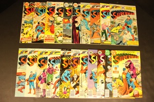 Superman    Lot Of 44 Comics - Primary