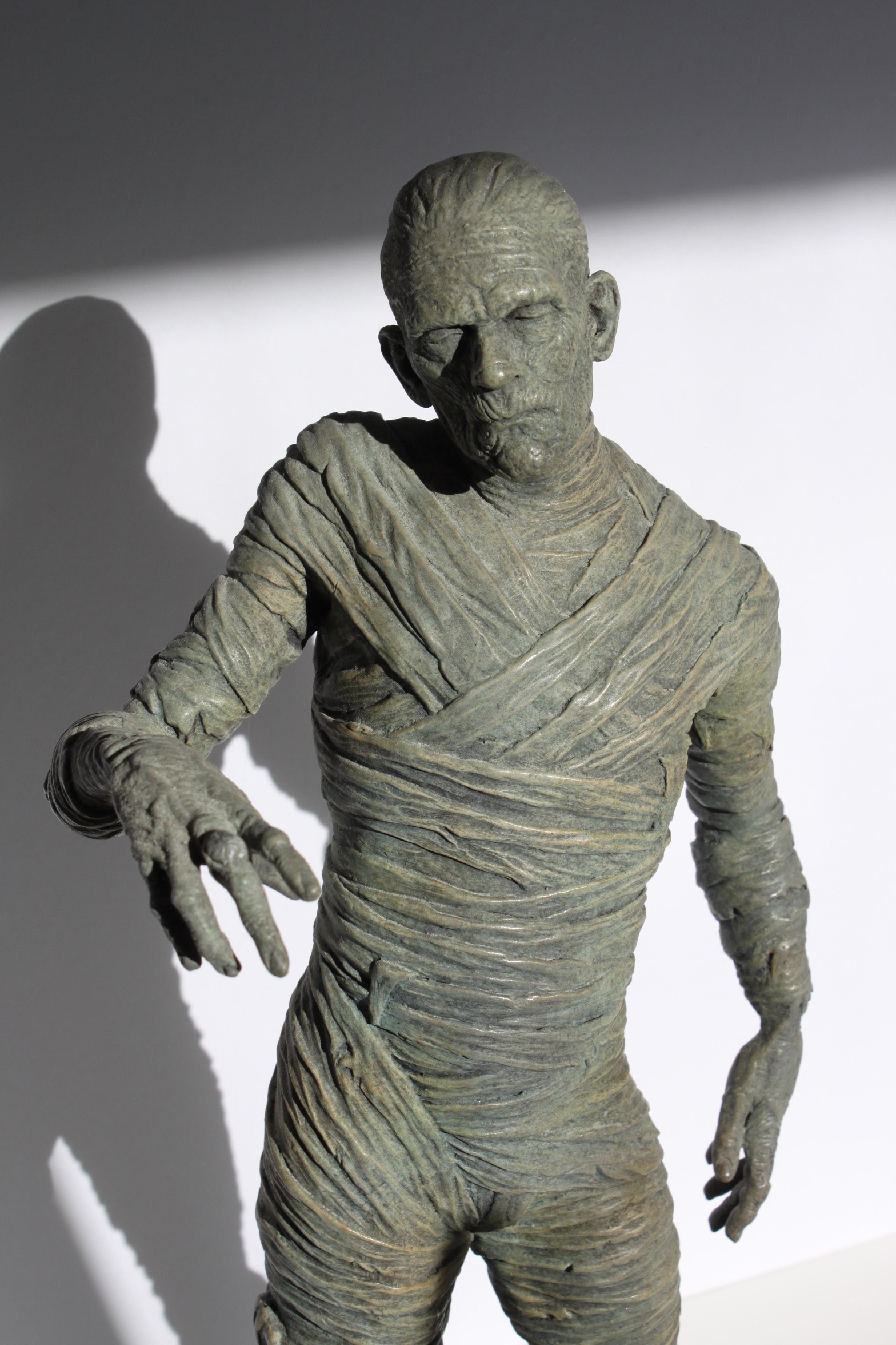 Mummy Bronze - 10354