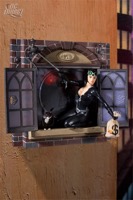 Catwoman Statue Gotham City Stories - Primary