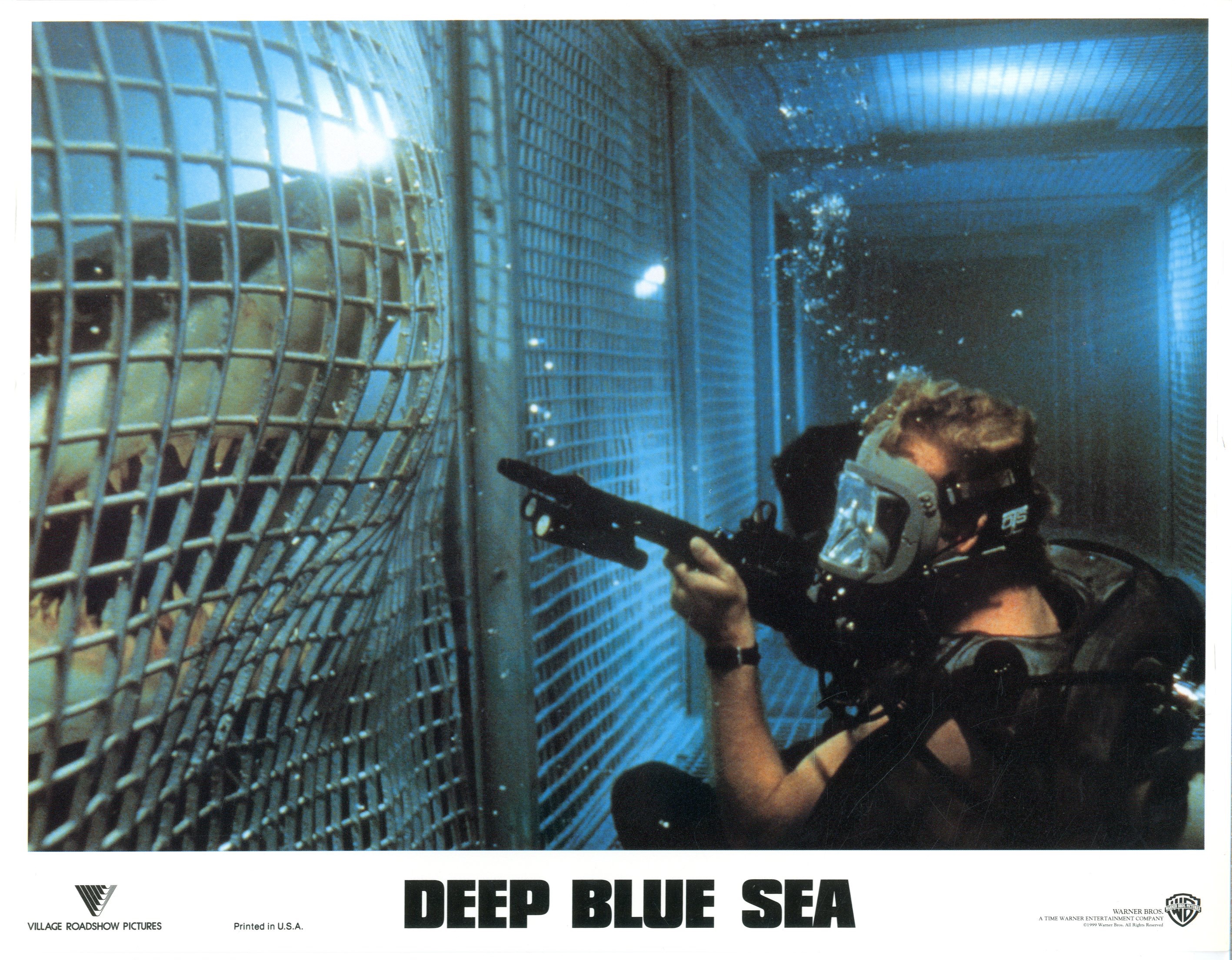 Синее море 1. Глубокое синее море фильм 1999. Глубокое синее море Deep Blue Sea (1999). Глубокое синее море фильм 1999 акула. Глубокое синее море (1999) — фантастика, боевик, HD.