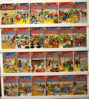 Archie    Lot Of 33 Books - Primary