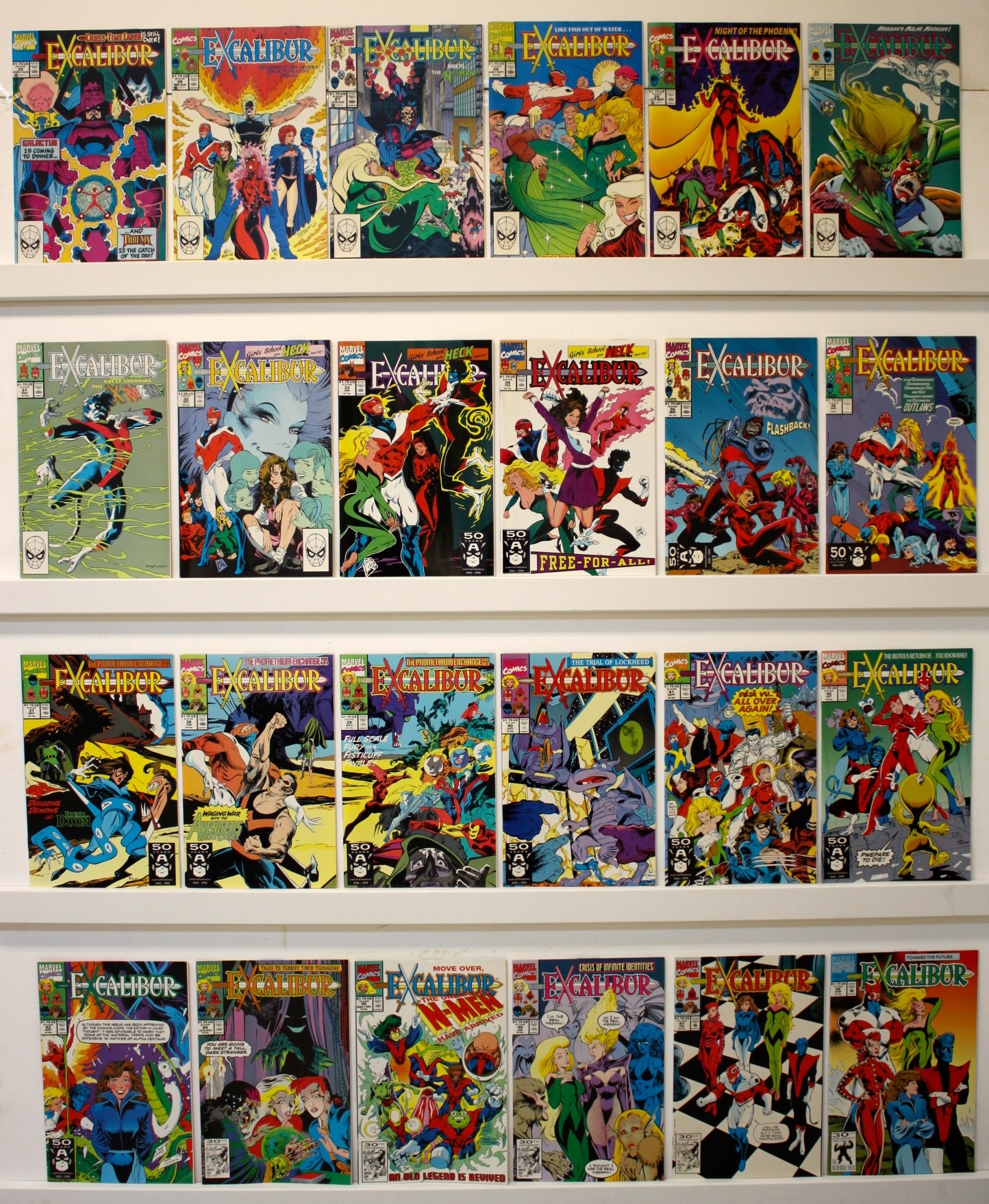 Excalibur    Lot Of 93 Comics - 18084