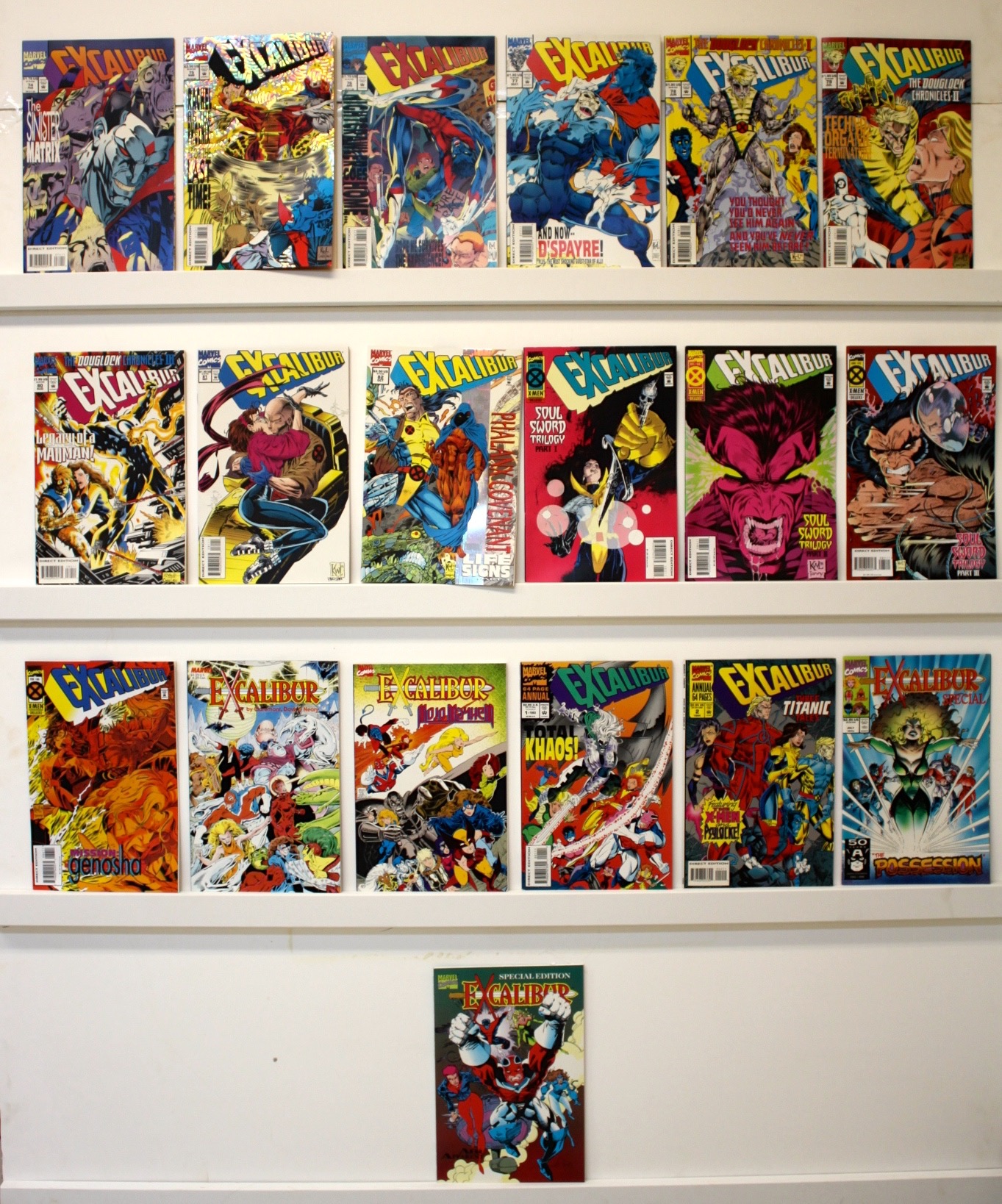 Excalibur    Lot Of 93 Comics - 18086