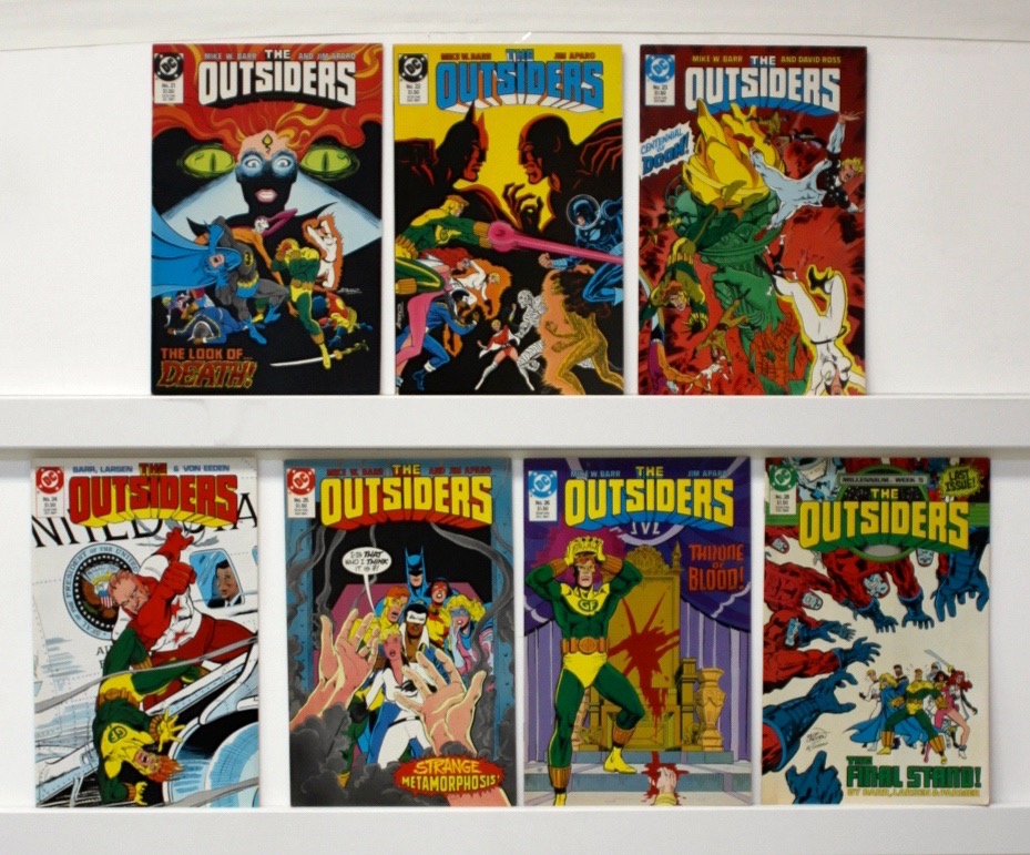 Outsiders         Lot Of 38 Books - 19666