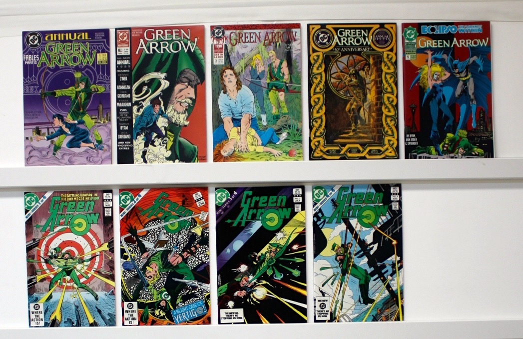 Green Arrow     Lot Of 81 Comics - 19774