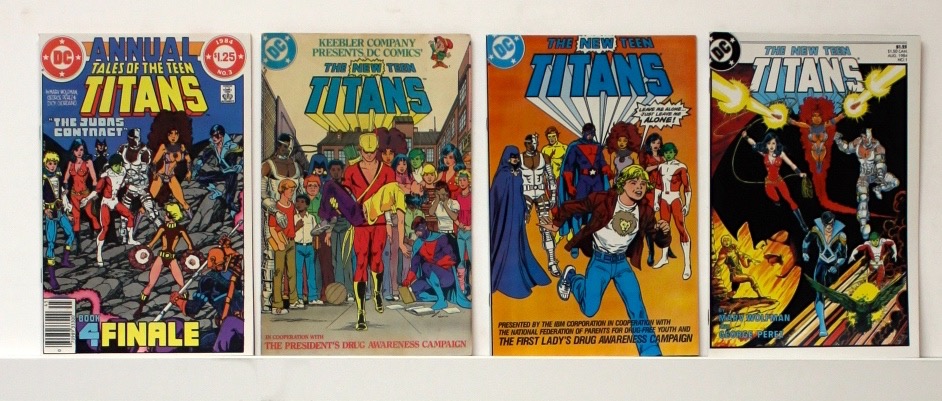 New Teen Titans   Lot Of 70 Books - 21088