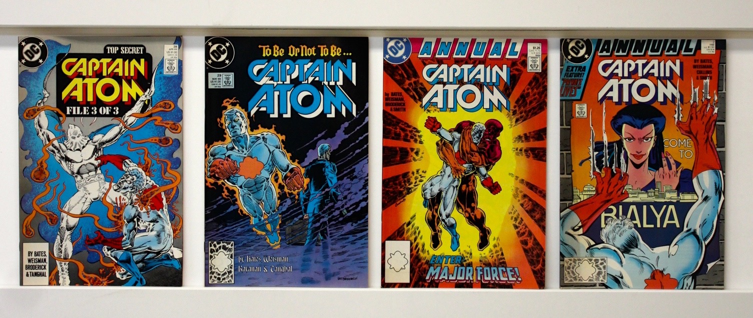 Captain Atom   Lot Of 28 Comics - 21124