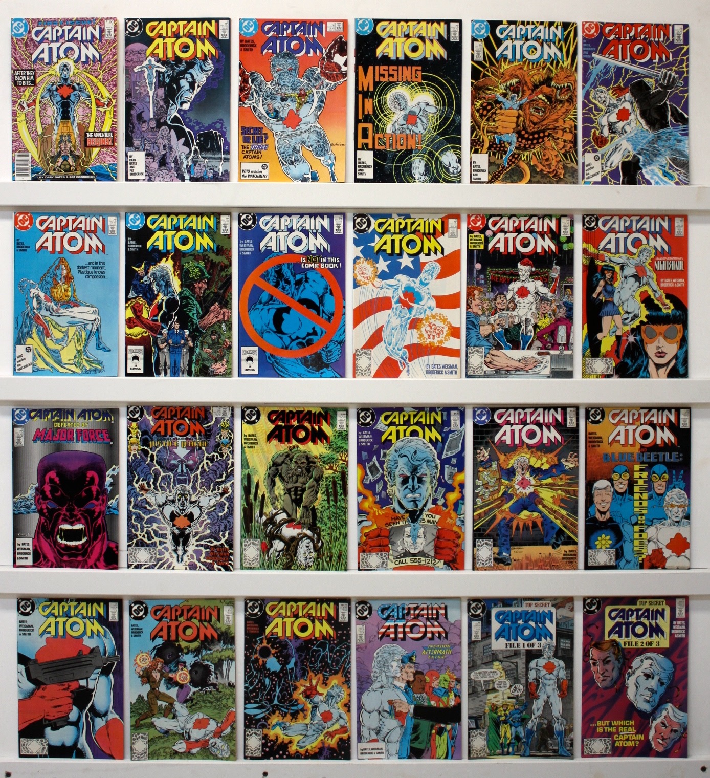 Captain Atom   Lot Of 28 Comics - Primary