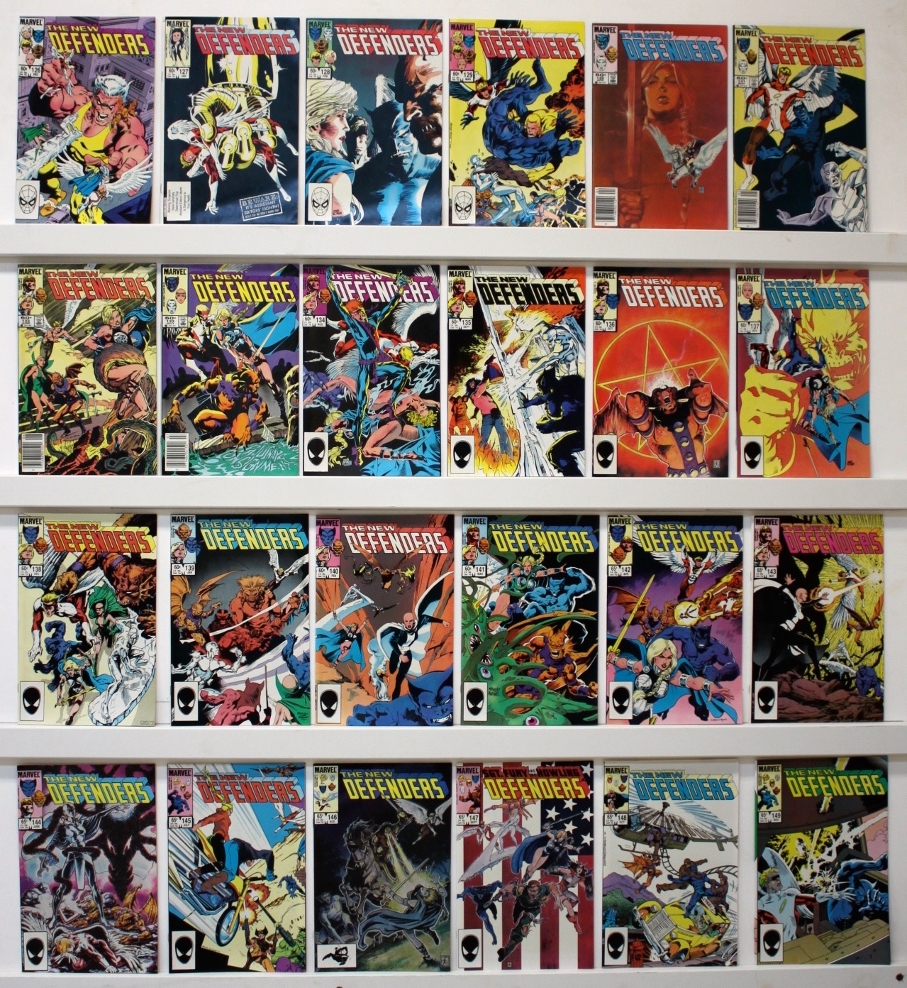 New Defenders    Lot Of 27 Comics - Primary