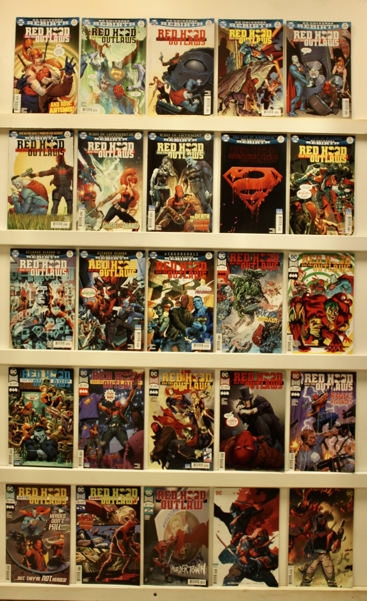 Red Hood &amp; The Outlaws Rebirth  Lot Of 39 Comics - Primary