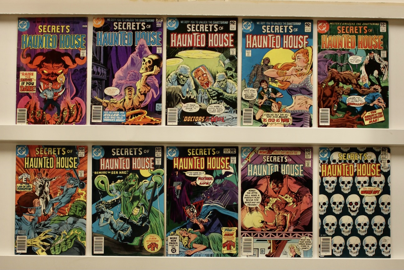 Secrets Of Haunted House   Lot Of 10 Comics - Primary