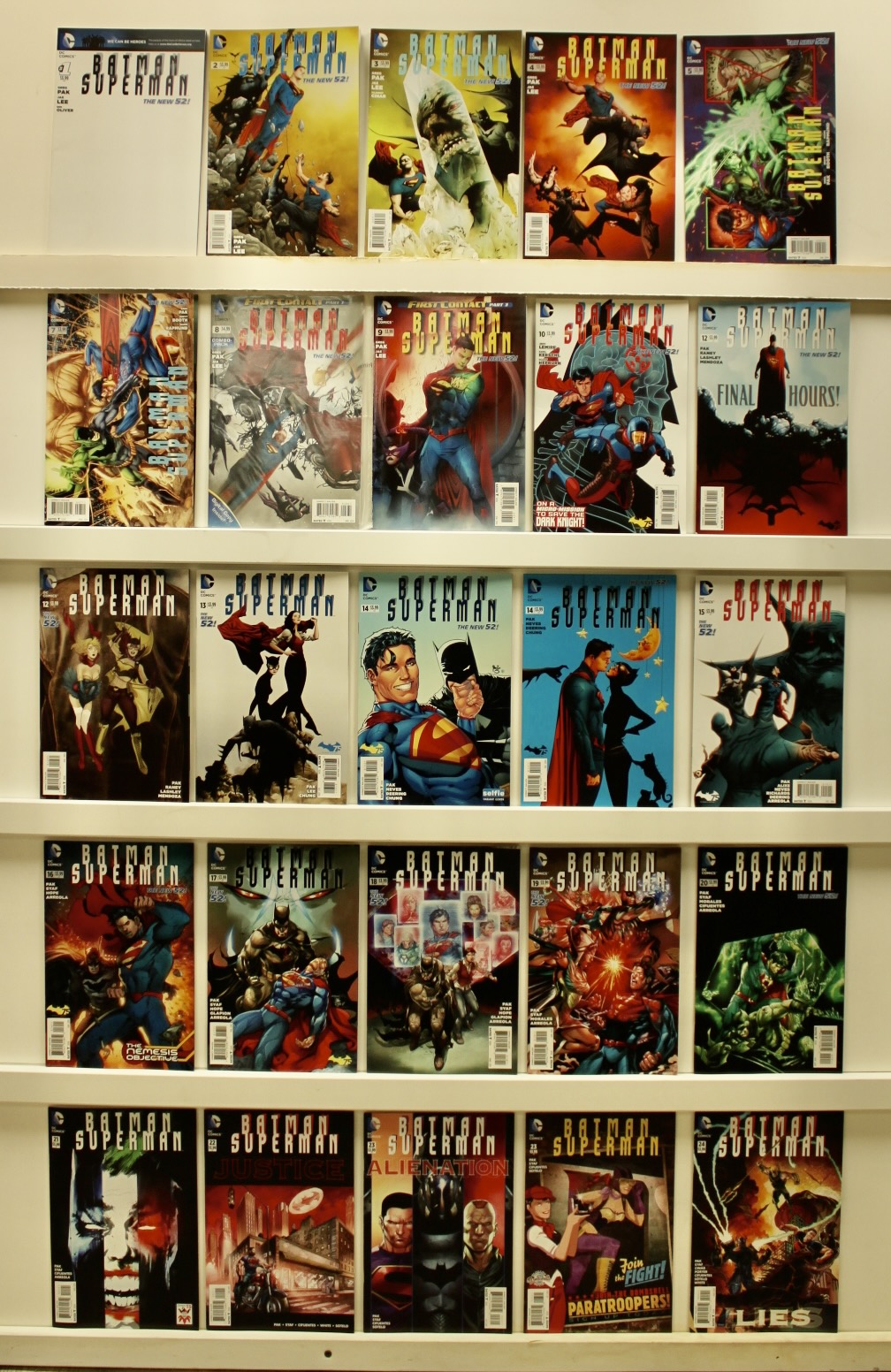 Batman/superman   Lot Of 40 Comics - Primary